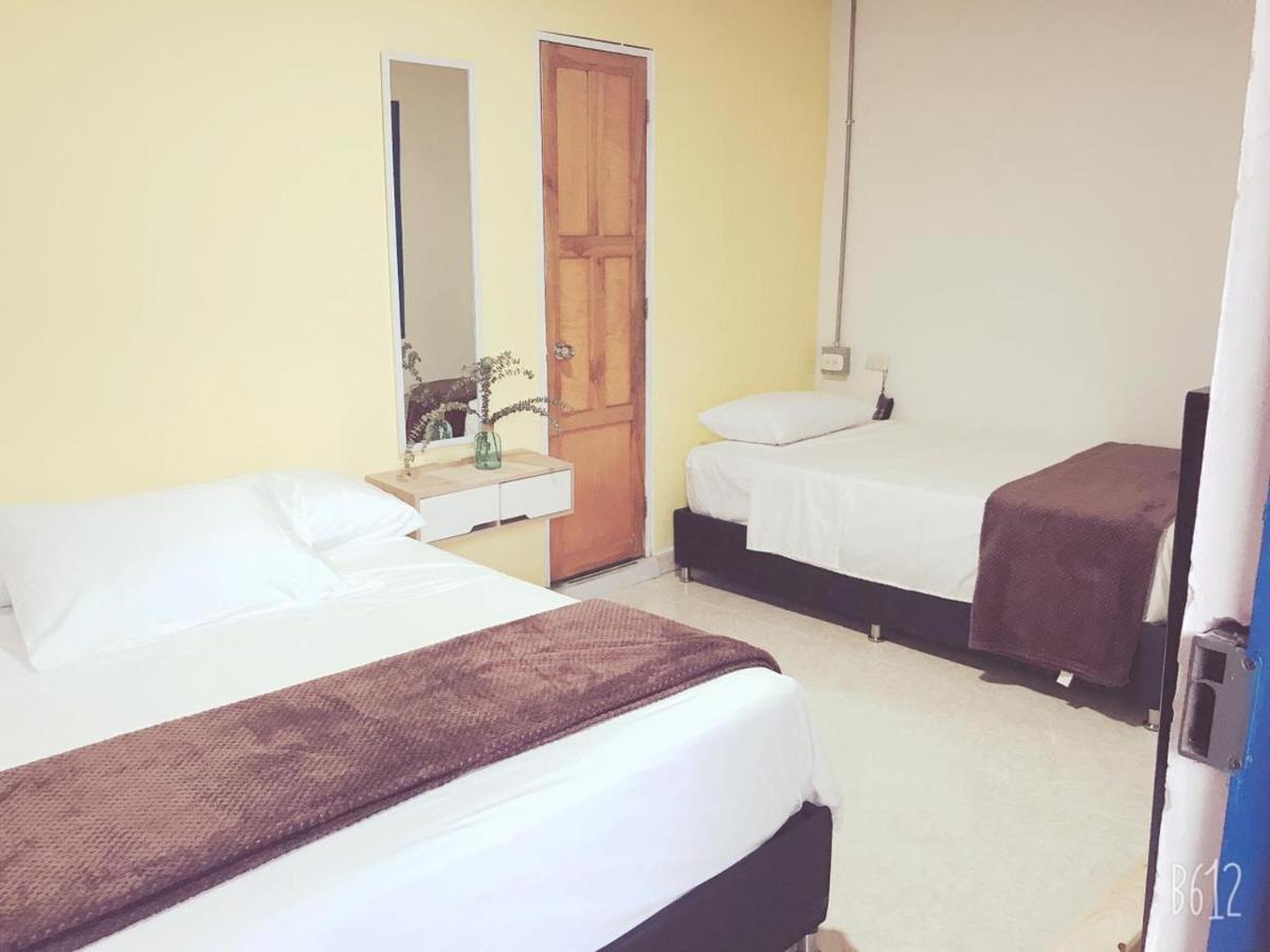 Hospedaje Casa Rosa Jardin Ngoại thất bức ảnh