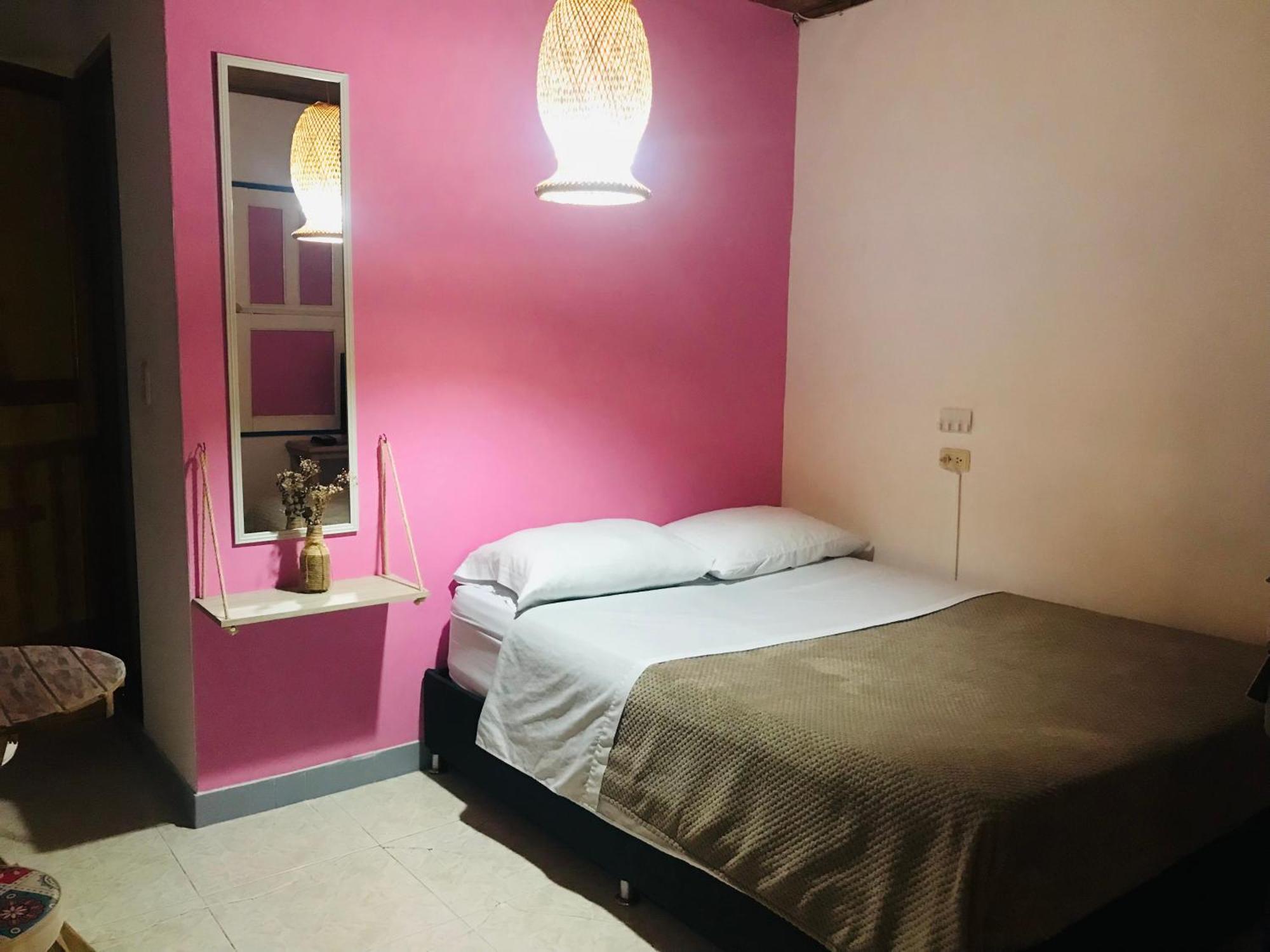 Hospedaje Casa Rosa Jardin Ngoại thất bức ảnh