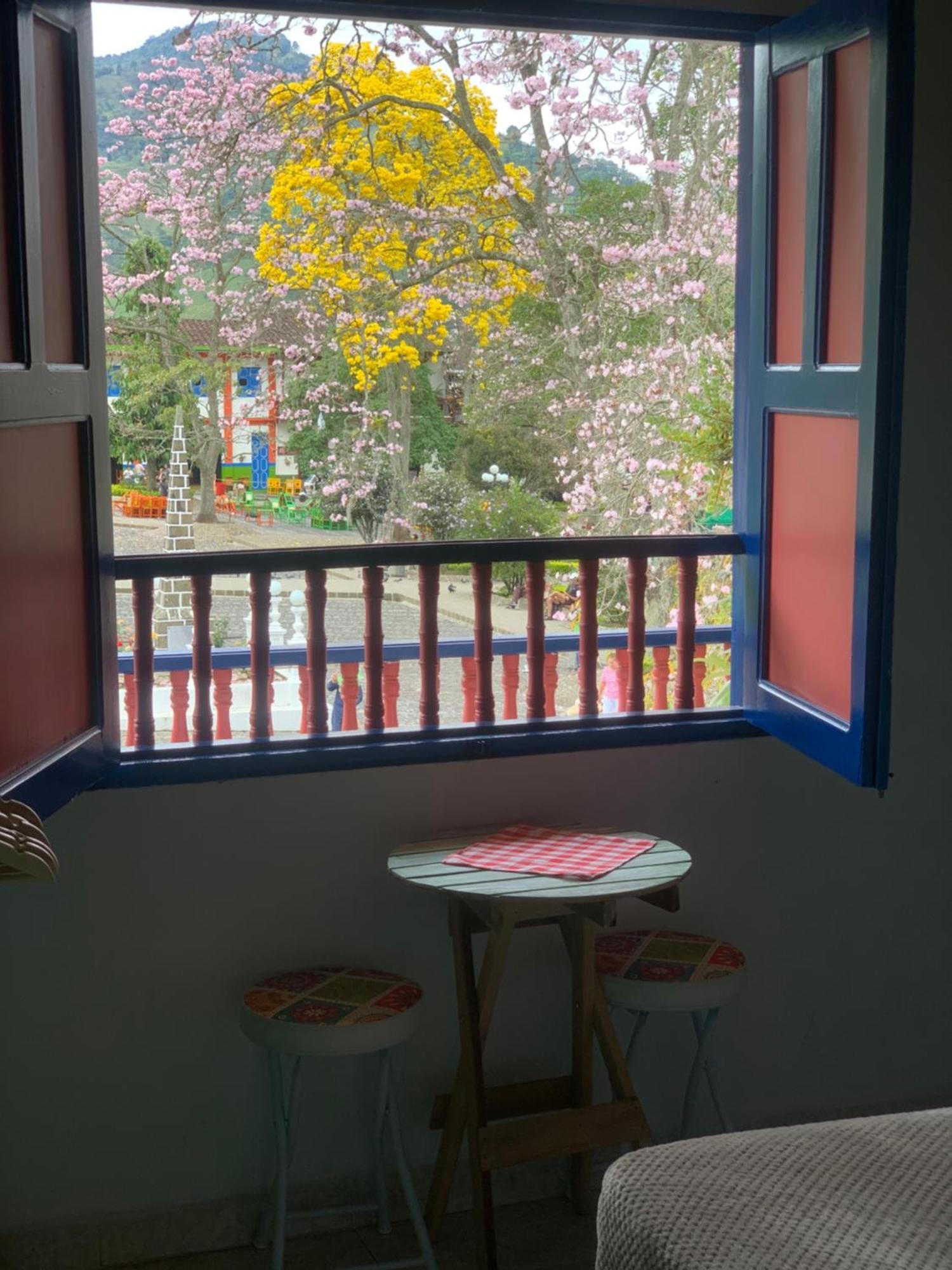 Hospedaje Casa Rosa Jardin Ngoại thất bức ảnh